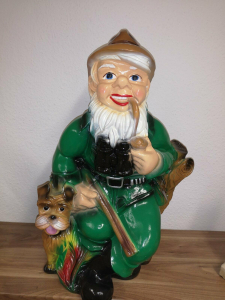 Gartenzwerg Jäger